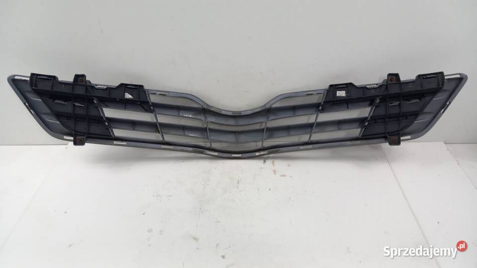 TOYOTA VERSO 20092013 ATRAPA GRILL 8T4 Zbierkowo