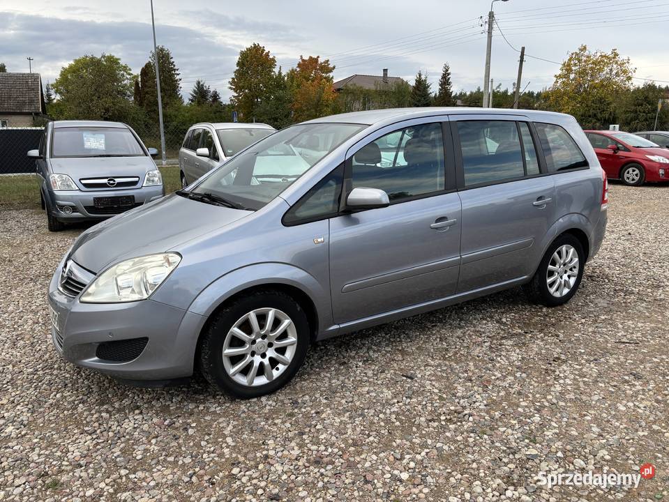 Opel Zafira 18 benzyna Nowy rozrząd i olej Z Białystok