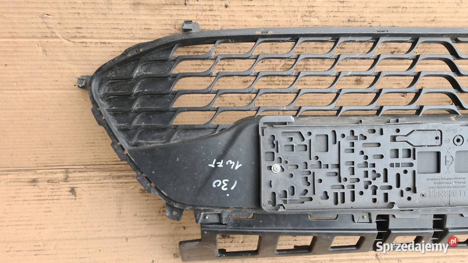 Hyundai I30 cw 1 Lift atrapa kratka dolna Legnica sprzedam