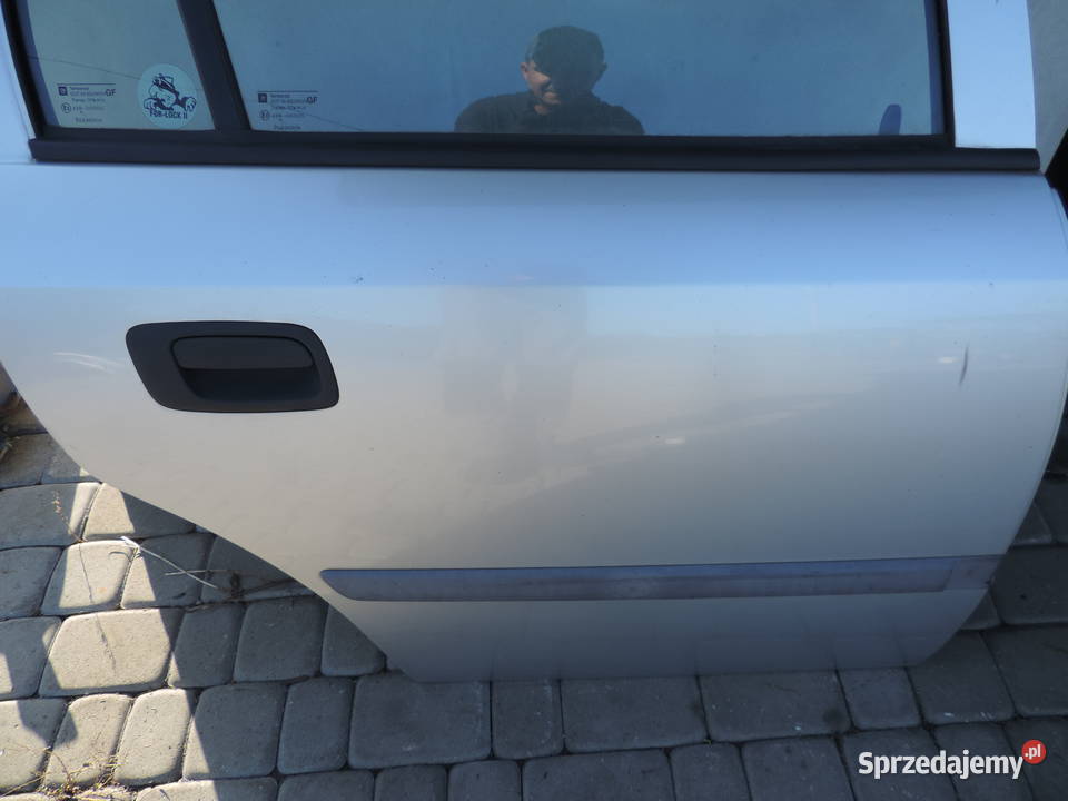 Drzwi prawy tył Astra 2 sedan kolor z147 małopolskie