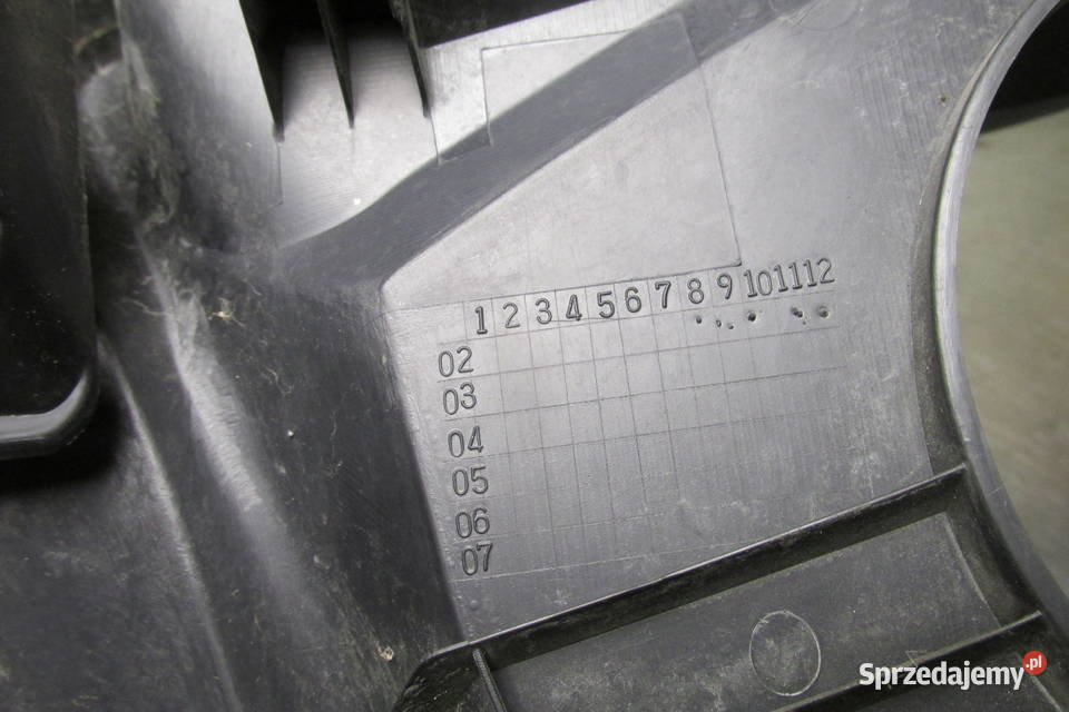 Kokpit schowki Suzuki AN 400 Burgman 02r części Sandomierz