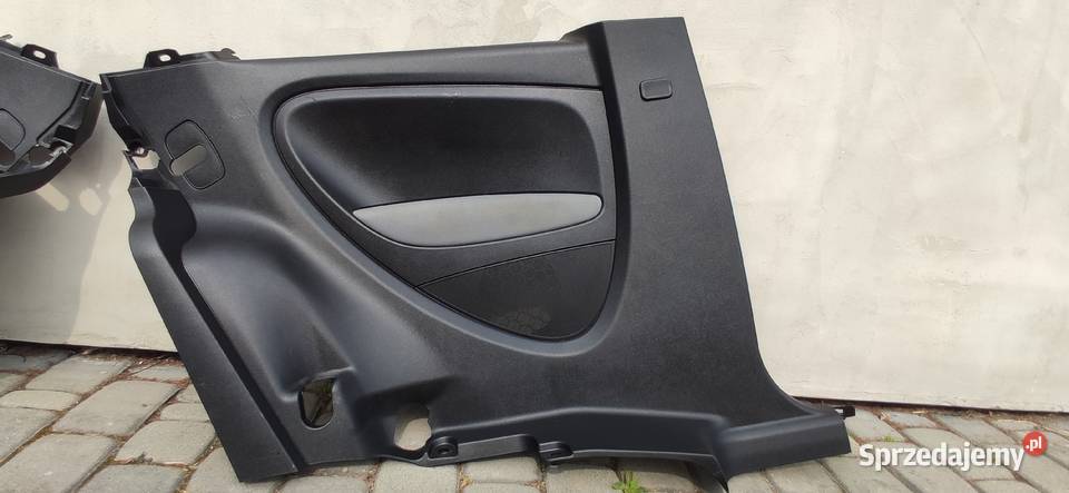 Tapicerka boczki tylne FIAT GRANDE PUNTO 3D 07 Rok produkcji 2007