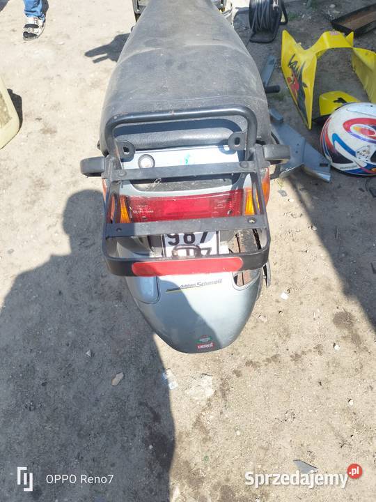 Skuter Derbi Vamos 50 2t części łódzkie Łubno