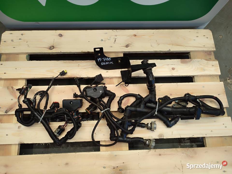 Wiązka elektryczna silnika V836866955 Massey Wilkowo sprzedam