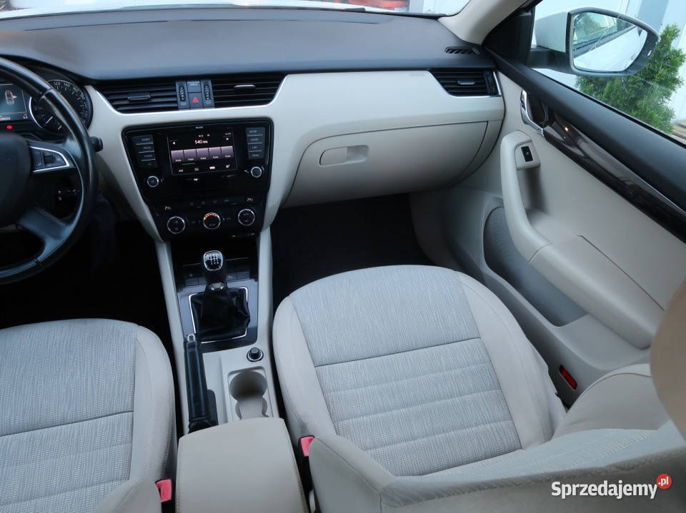 Skoda Octavia 14 TSI centralny zamek