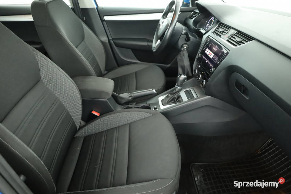 Skoda Octavia 20 TDI relingi dachowe Octavia mazowieckie