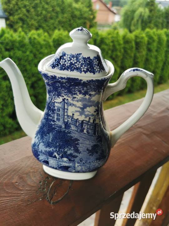 Porcelanowy dzbanek Romantic England niebieski Zwoleń