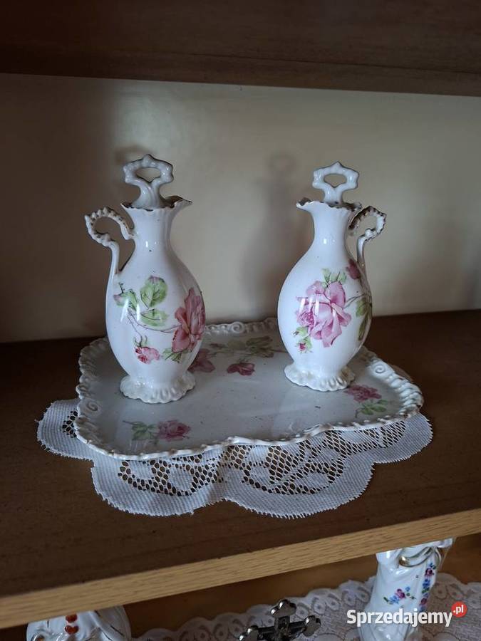 2 karafki i tacka porcelanowe kujawsko-pomorskie Golub-Dobrzyń