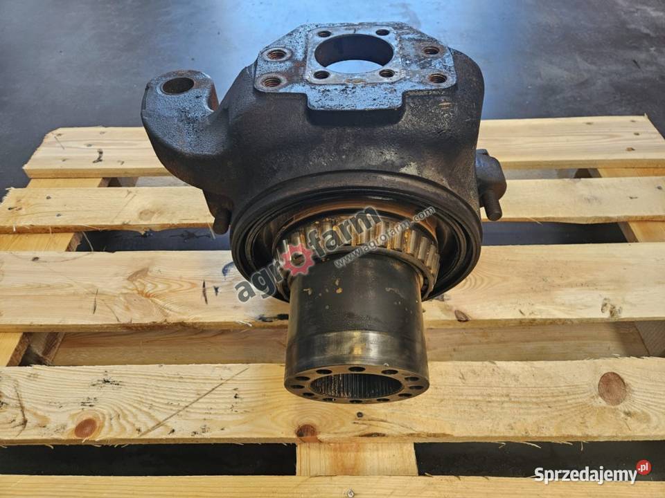 Zwrotnica RH Massey Ferguson 8660 8690 8730 Byków sprzedam