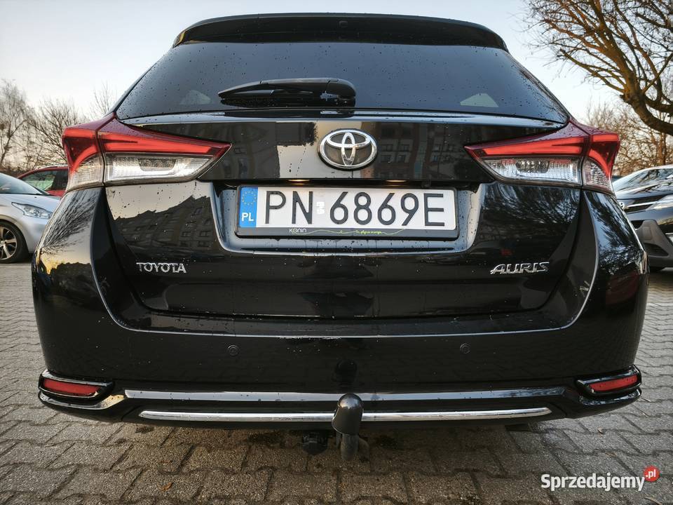 Toyota Auris Premium ASO idealny Auris wielkopolskie Konin