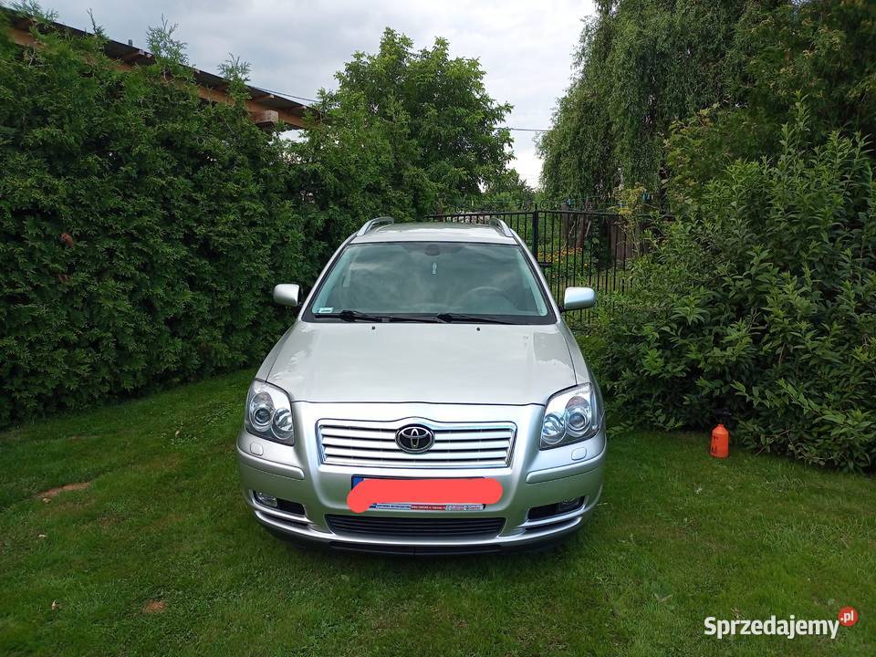 Toyota Avensis T25 kombi 18 benzyna LPG nawigacja Kąty