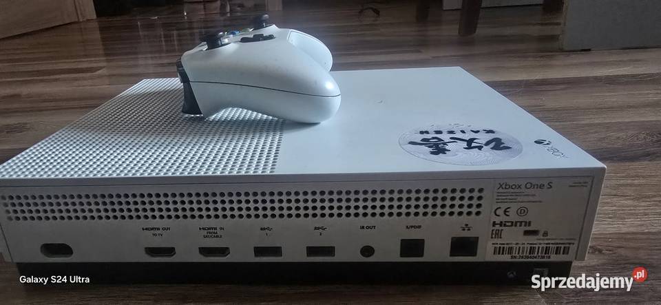 Xbox One S 500GB sprzedam