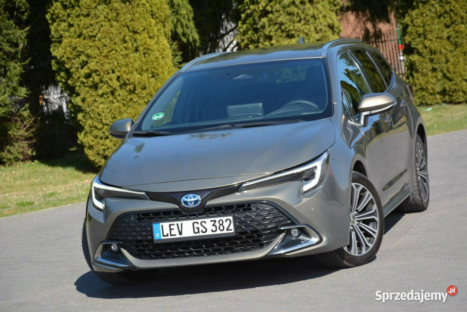 Toyota Corolla Lift FullLed RadarAcc BLIS AsPasa wielofunkcyjna kierownica Ostrów Mazowiecka