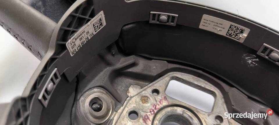 KIEROWNICA AUDI A6 C6 4F0419091DB Pozostałe Lipno
