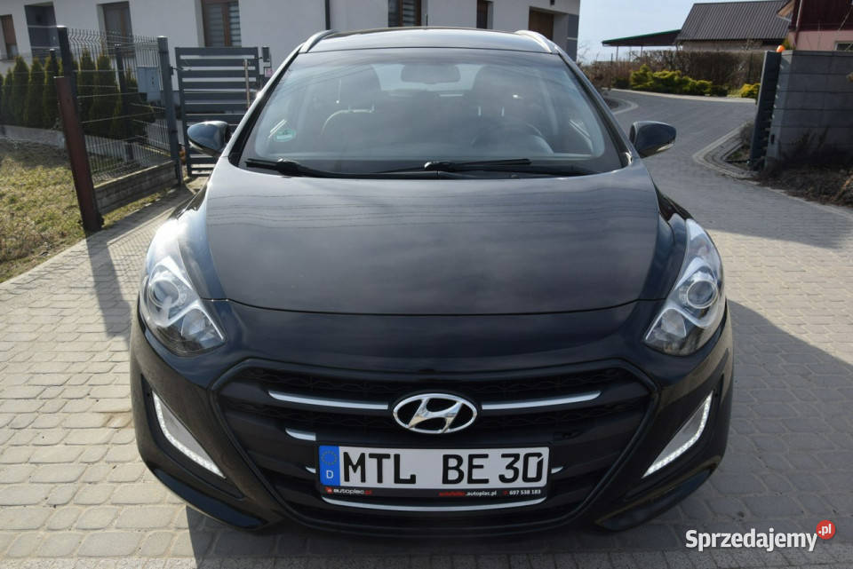 Hyundai i30 16D Navi Kamera 2015r Sprowadzony możliwa zamiana podkarpackie Majdan Sieniawski