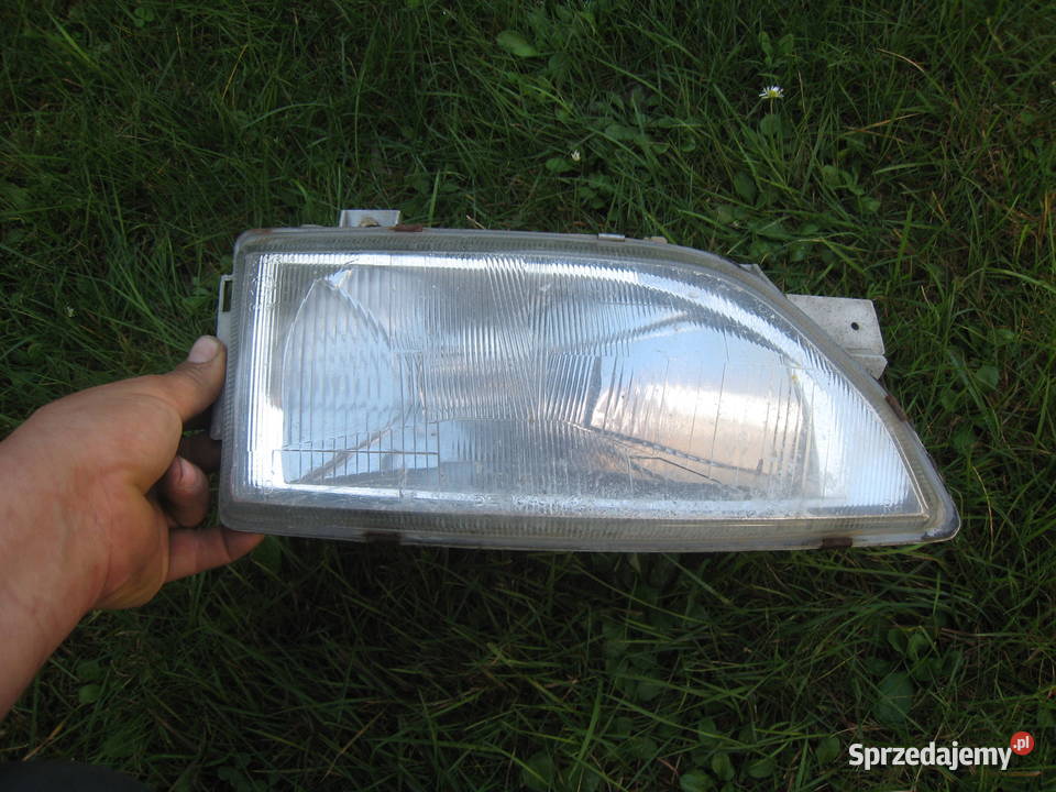 Lampa przednia prawa Reflektor prawy Ford Escort Kraków
