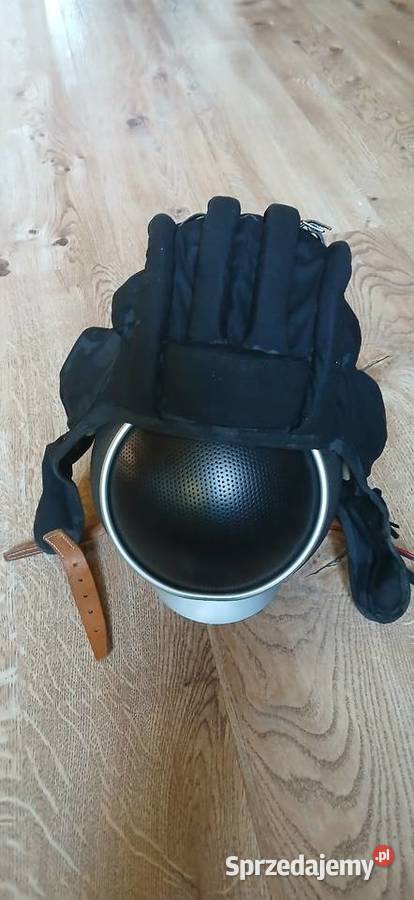 Helmofon czołgiem z czasów PRL Kraków