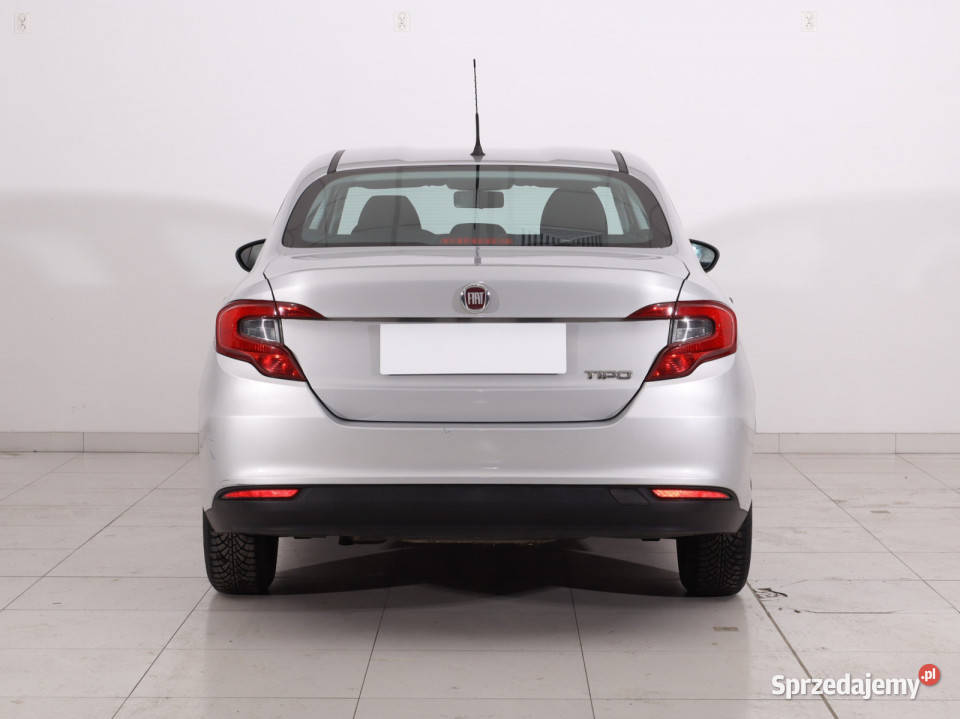 Fiat Tipo 14 16V Rok produkcji 2017 Tipo Piaseczno