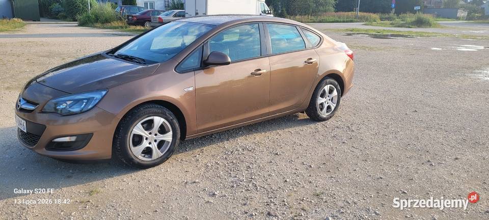 Astra j 14 turbo 2016 małopolskie Tarnów