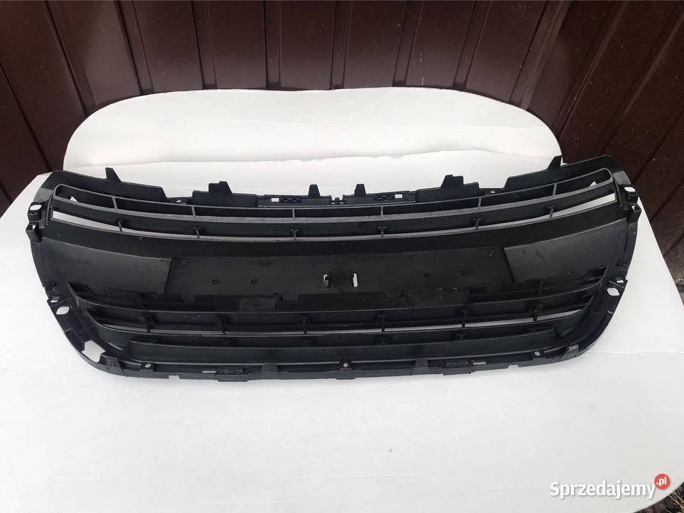 Peugeot 208 lift Grill atrapa zderzak przód Karoseria Rzeszów