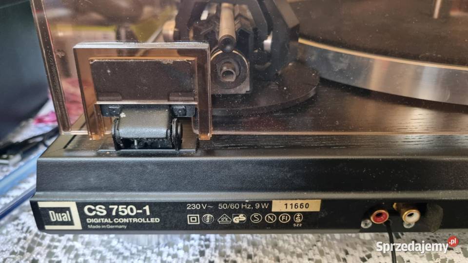 Gramofon Dual CS 7501 z legendarną wkładką Shure Warta