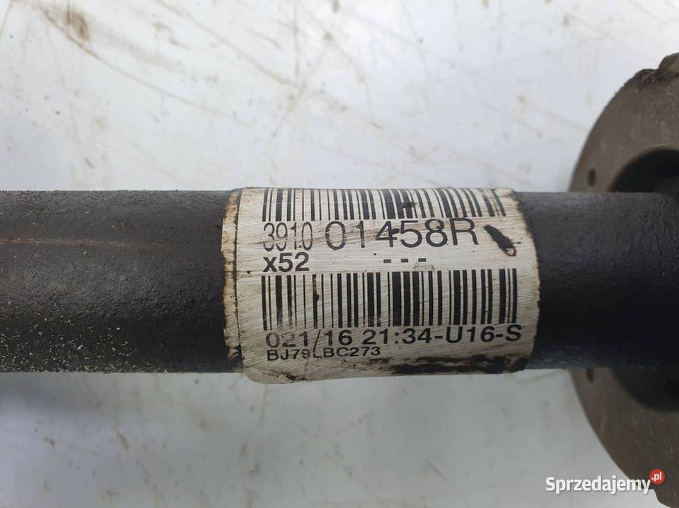 PÓŁOŚ PRAWA PRZÓD DACIA SANDERO 391001458R Lipno