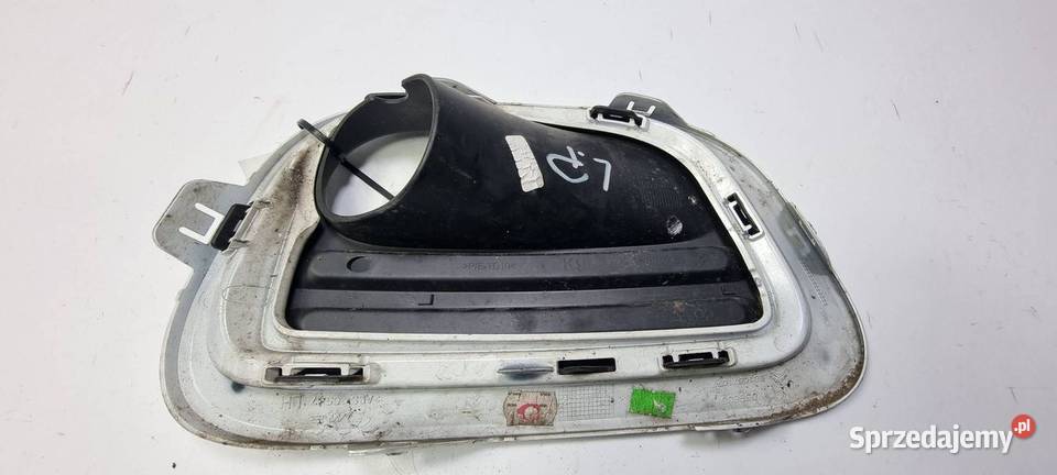 KRATKA HALOGENU PRAWA CITROEN BERLINGO III Lipno