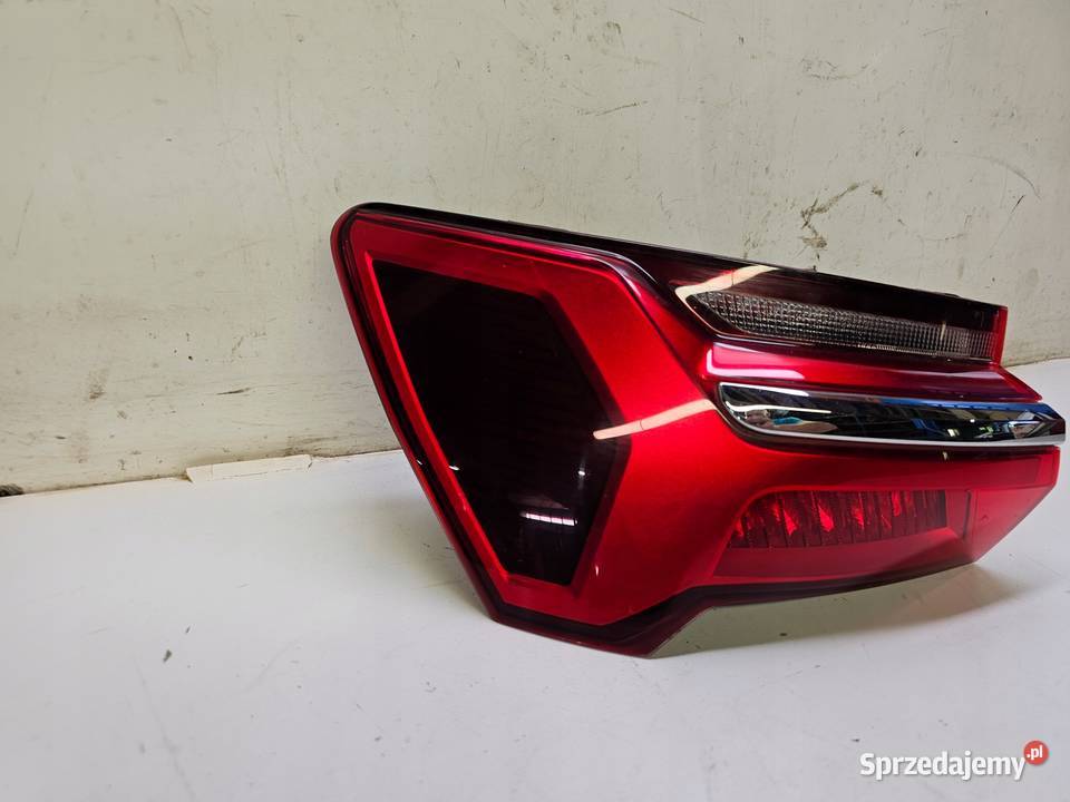 LAMPA LEWY TYŁ BŁOTNIK AUDI A6 C8 4K5945069 osobowe Przystajń