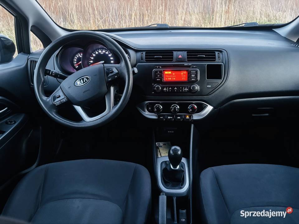 Kia Rio 14 benzyna super stan Rok produkcji 2011 Motoryzacja śląskie Piekary Śląskie