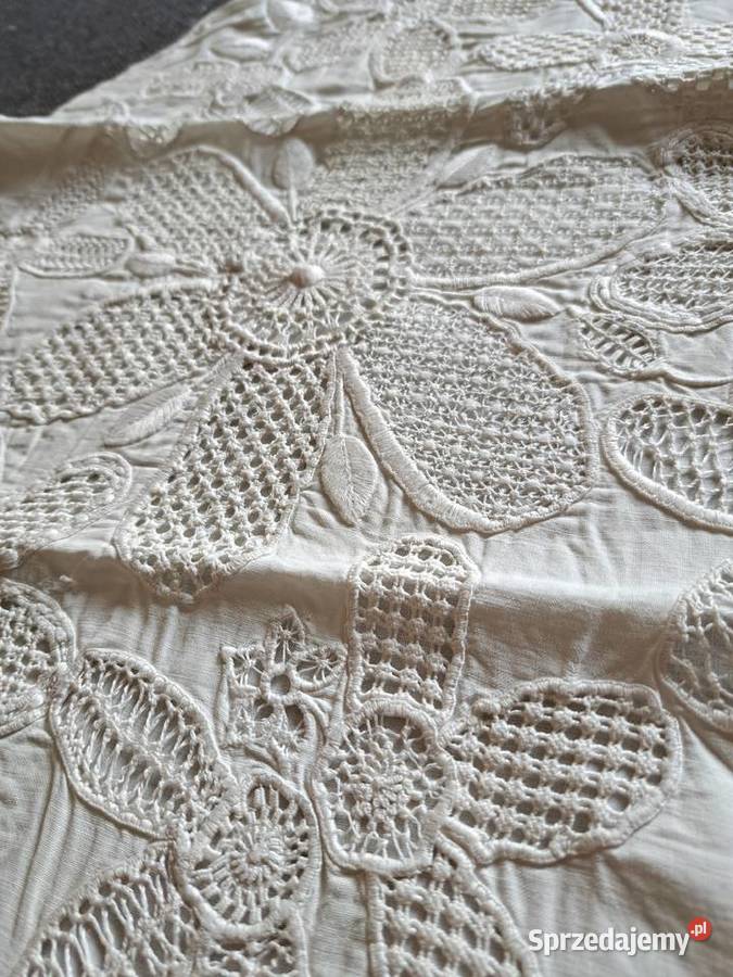 Poszewka na poduszkę owal 34x42 haftowana stara Łódź