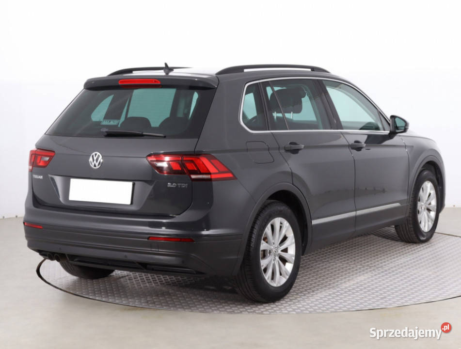 VW Tiguan 20 TDI światła LED Piaseczno