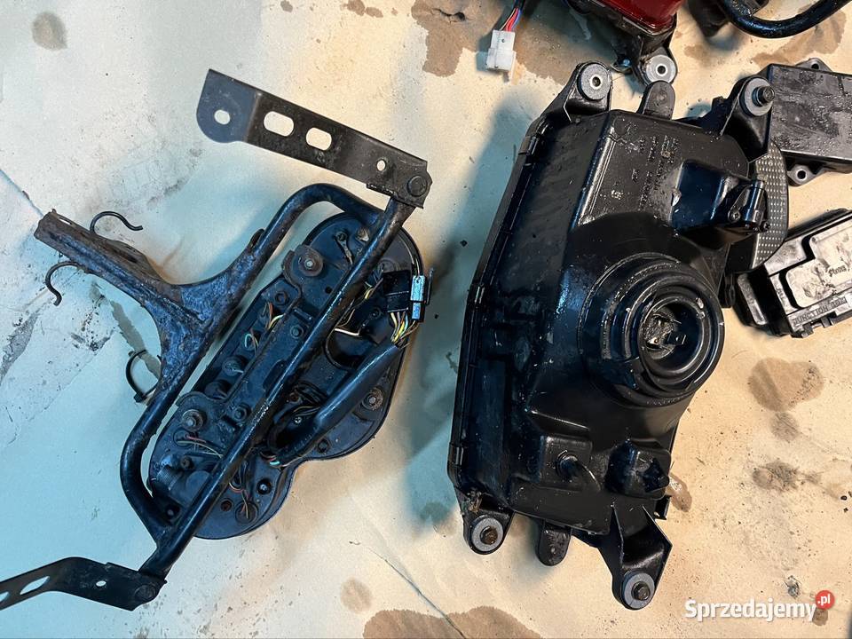 Zx9r części owiewki koło wahacz tył Zawieszenie