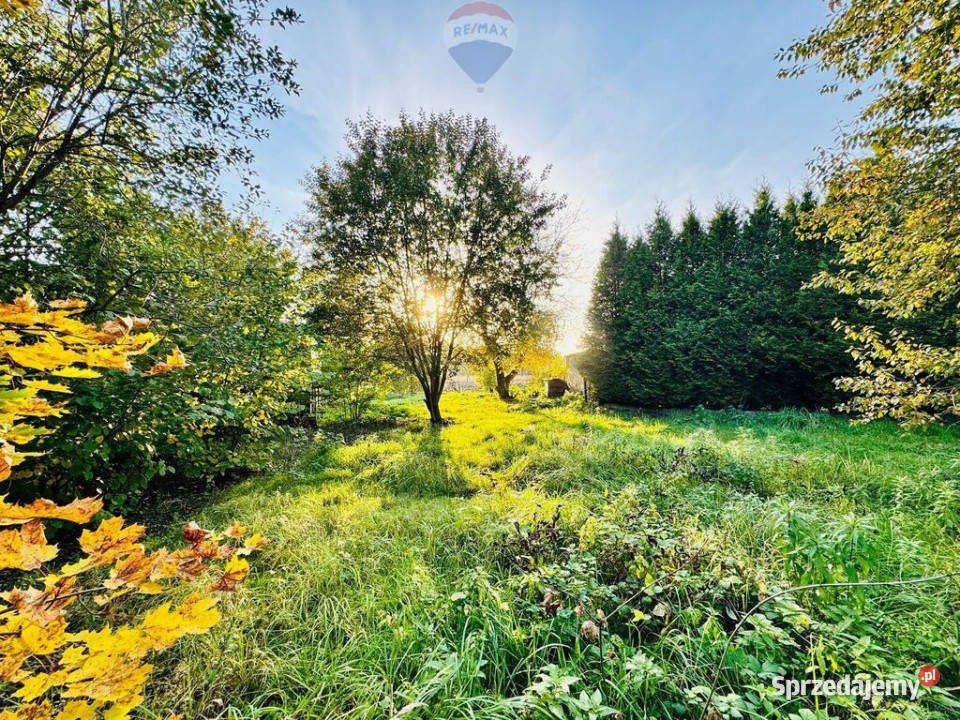 Działka budowlana 1766 m z garażem Niedobczyce Rybnik