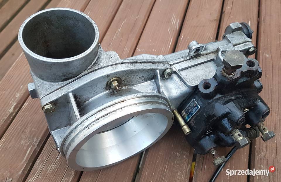 Bmw E21 E28 E30 M10 wtrysk JETRONIC rozdzielacz osobowe