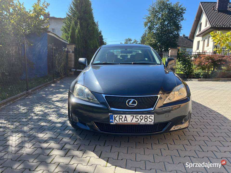 Lexus IS250 Manual Keyless, Mark Levinson, Kamera Cofania