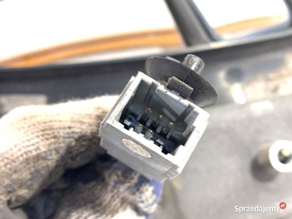 LUSTERKO PRAWY RENAULT MASTER II Hatchback