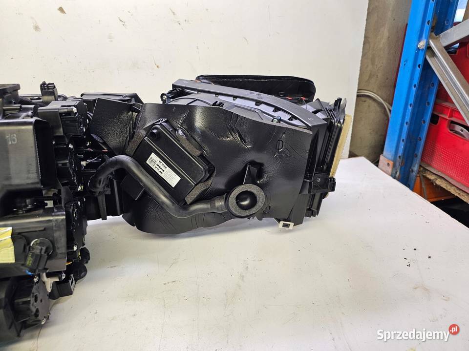 NAGRZEWNICA KOMPLETNA AUDI A6 C8 A7 4K Przystajń