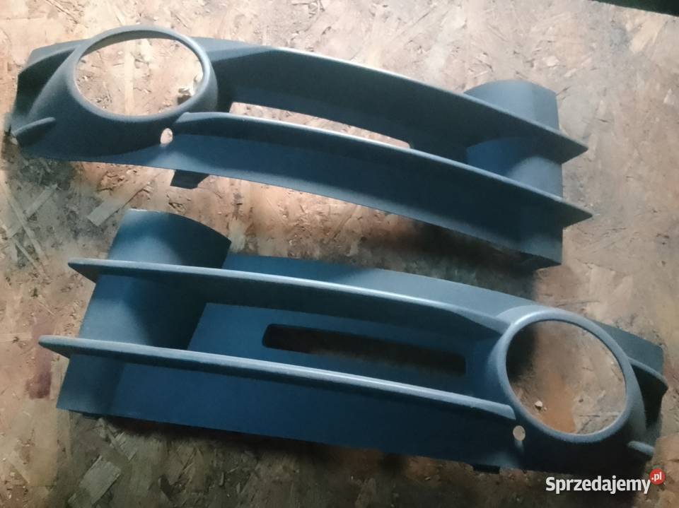 Zaślepki zderzaka VW Caddy III Zderzaki Cewice