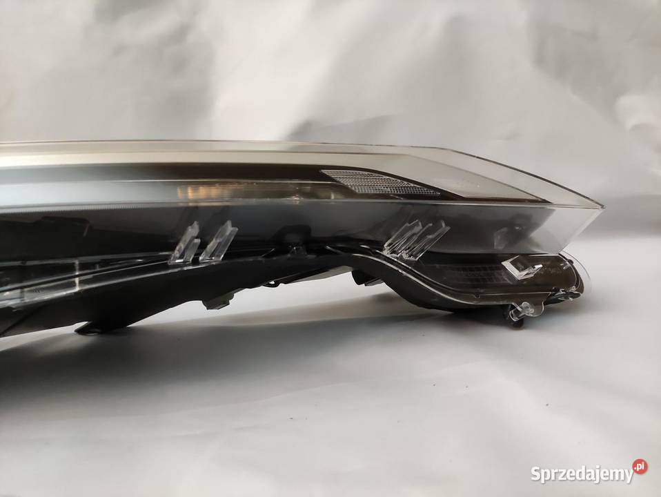 LAMPA PRAWA PRZÓD NISSAN JUKE II 2019 FULL LED