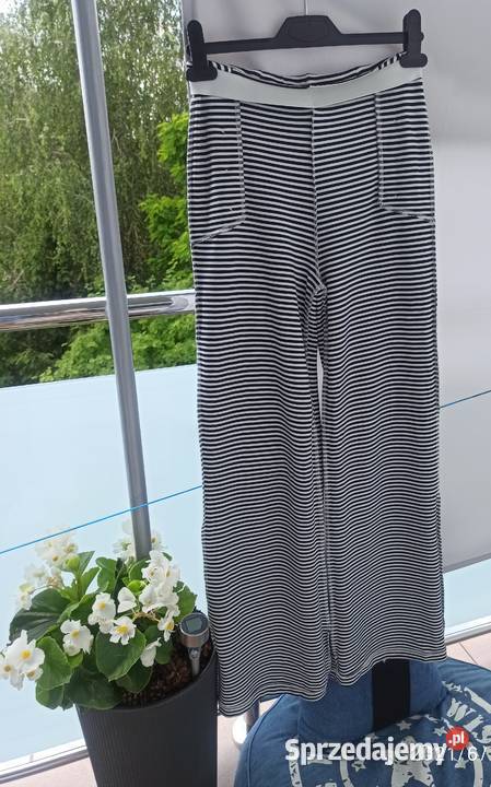 Spodnie dzianinowe szerokie nogawki złote guziki Radzyń Podlaski