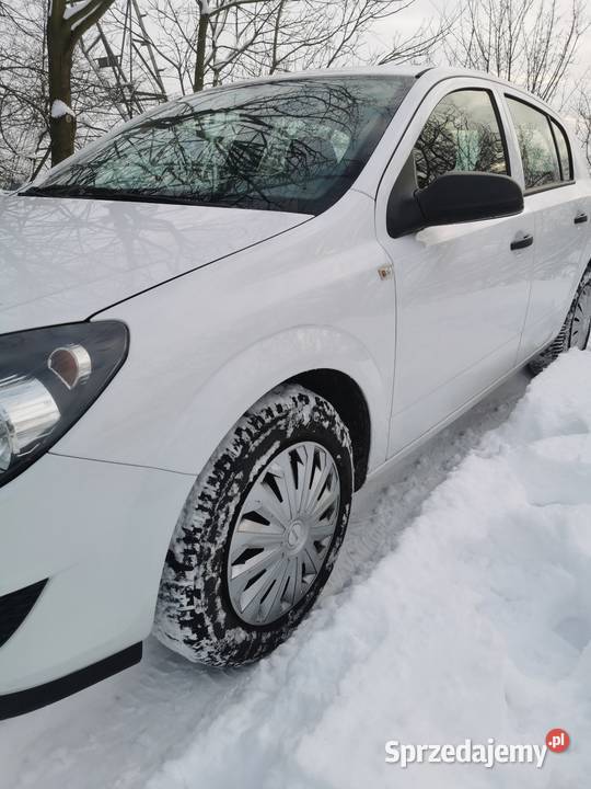 Opel Astra H 14 benzyna 1400cm3 sprzedam