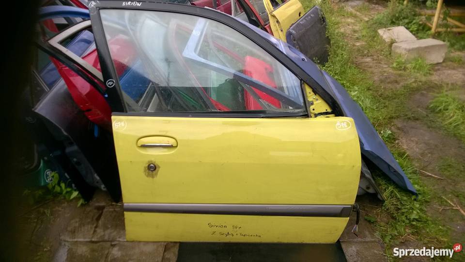 DAIHATSU SIRION DRZWI PRAWE PRZÓD KPL Wrocław