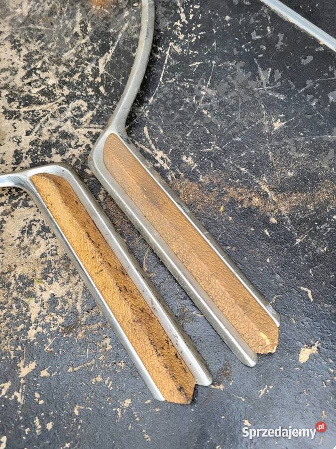 LISTWY NA BŁOTNIK OZDOBNE MUSTANG MK 2 1974 1978