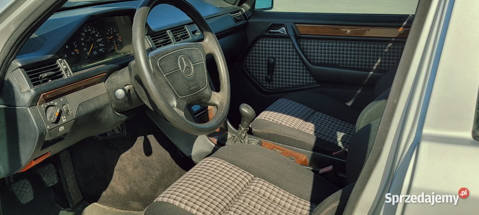 Mercedes W124 20 benzyna 136 wtrysk E klasa Tuchów