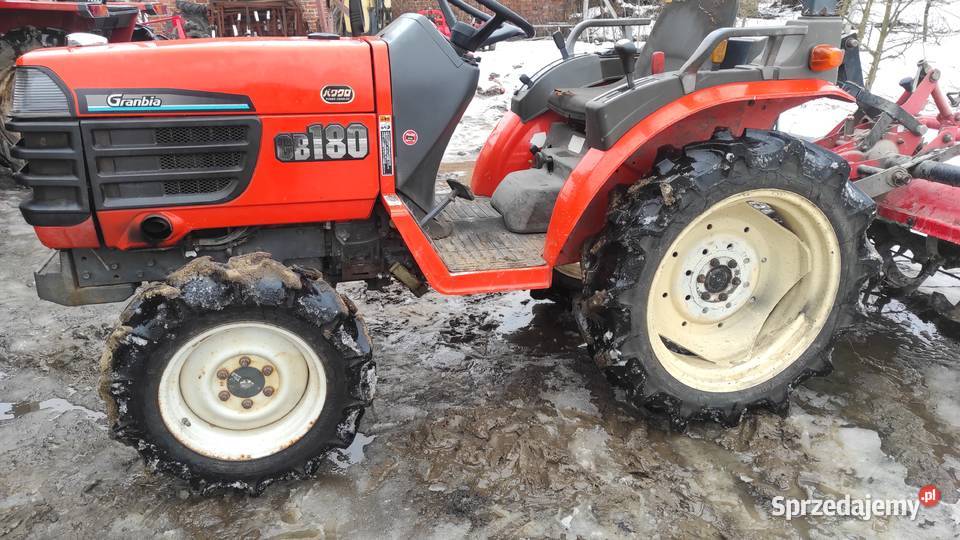 Traktorek japoński Kubota 4x4 GB180 Wspomaganie Kubota Gierlachów