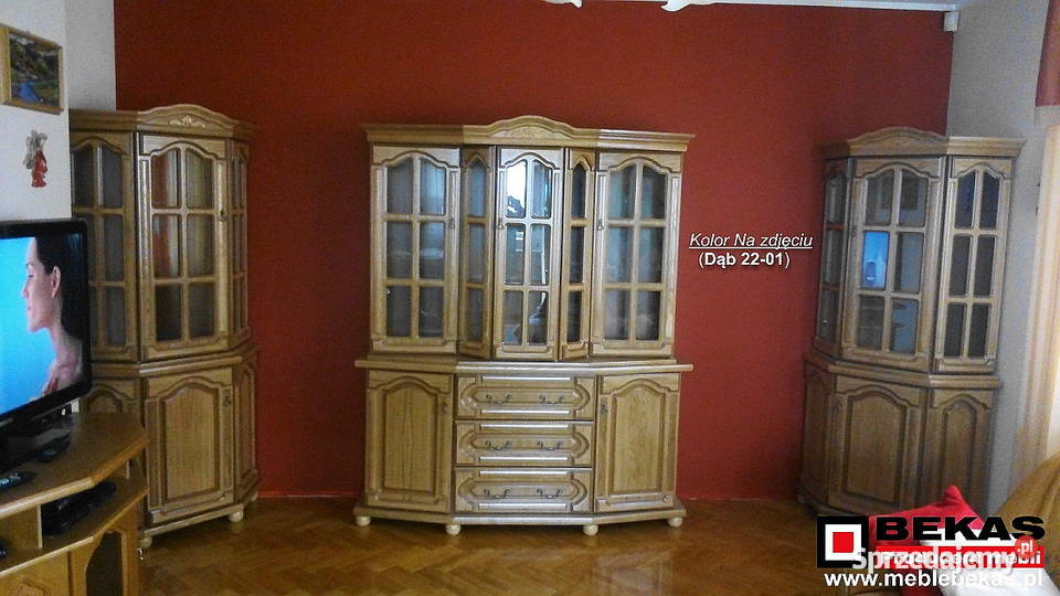 Śliczny Dąb Miodowy Witrynka Narożna Producent Kredensy i witryny mazowieckie