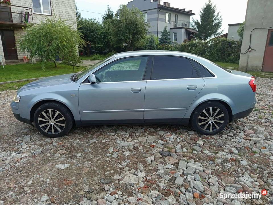 Zadbane Audi A4 B6 24 V6 światła przeciwmgielne Będków-Kolonia
