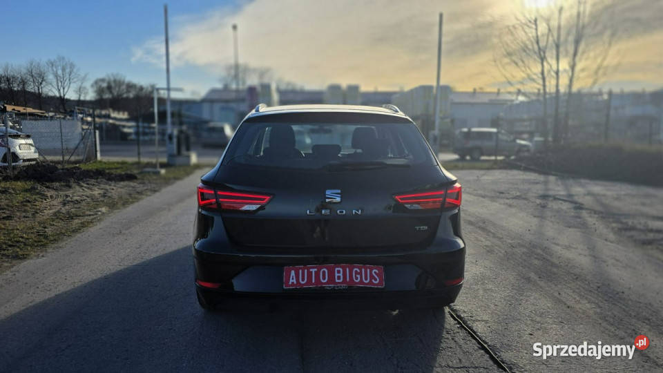 Seat Leon ledy automat mały przebieg nowy Lębork