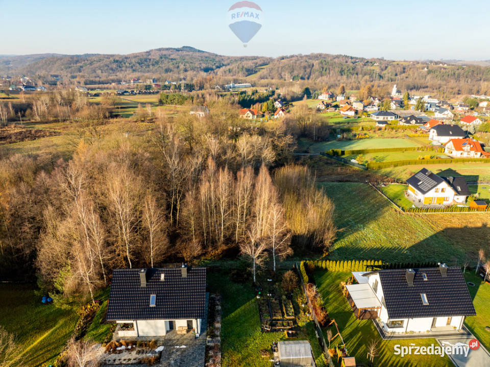 Krzywaczka działka pod bliźniaka dwa domy