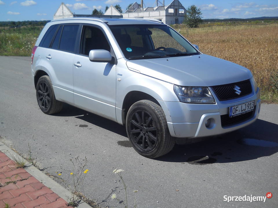 Suzuki Grand Vitara 4x4 klima DVD szyberdach manualna Łagów sprzedam